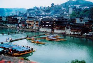 TOUR TRUNG QUỐC - TRƯƠNG GIA GIỚI – ĐẠI HIỆP CỐC - PHƯỢNG HOÀNG CỔ TRẤN