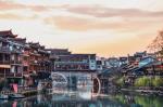 Tour Trung Quốc - Trương Gia Giới - Đại Hiệp Cốc - Phượng Hoàng Cổ Trấn
