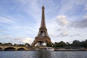 Tour Châu Âu 3 Nước: "Hành Trình Khám Phá Pháp - Thụy Sĩ - Ý"
