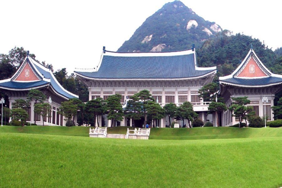 Tìm hiểu về biểu tượng kiến trúc nhà xanh Hàn Quốc