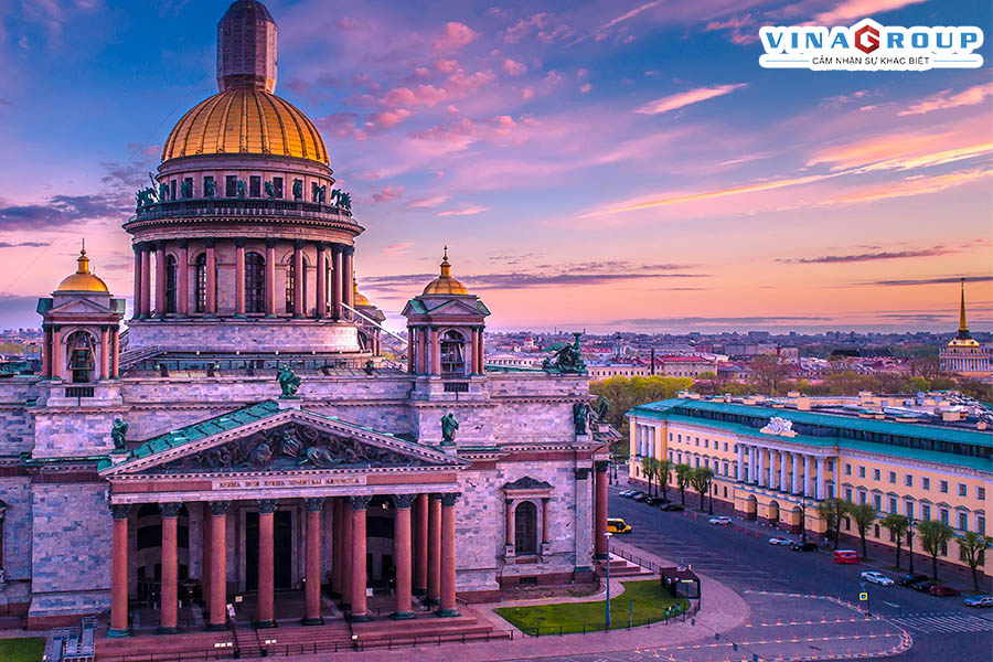 Tour Du Lịch Nga "Moscow – Saint Petersburg"