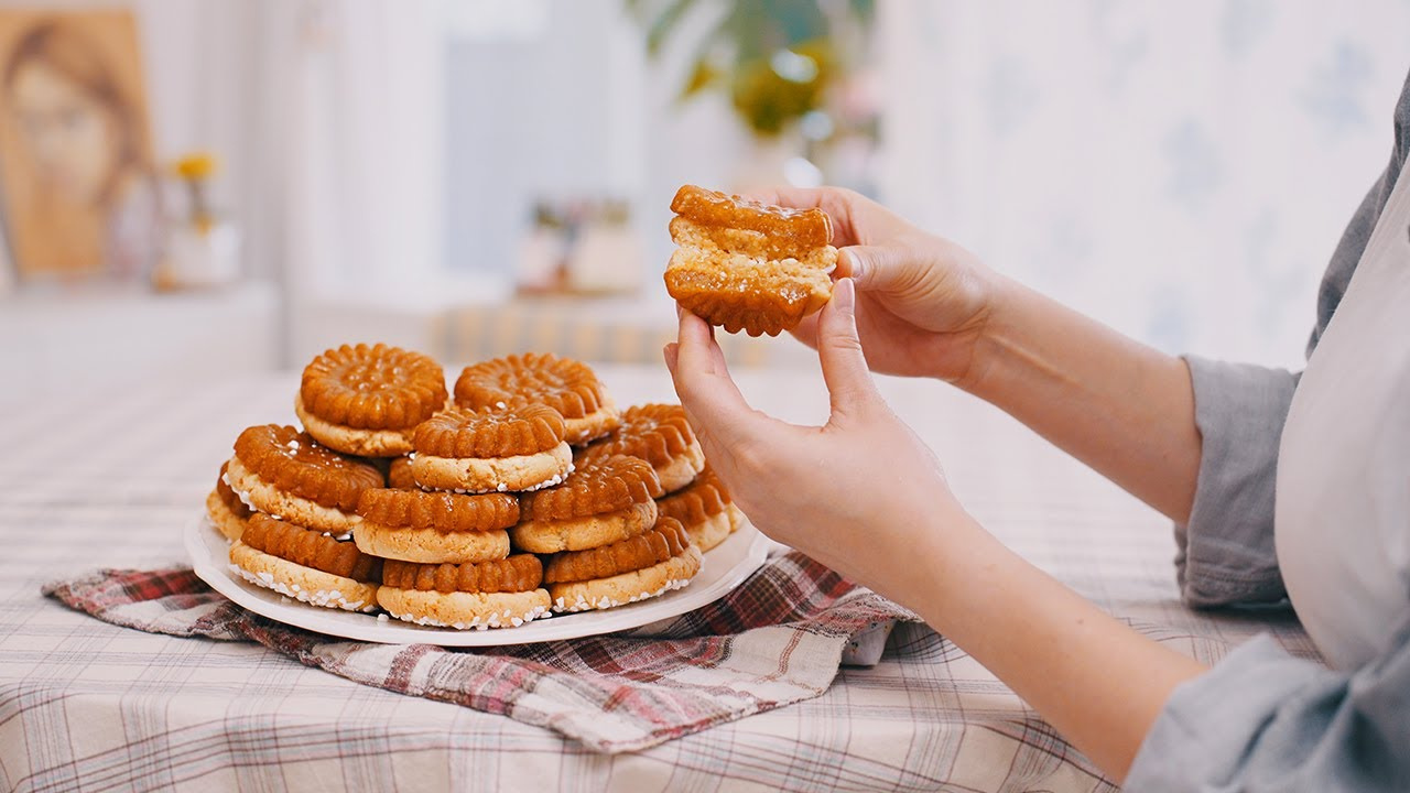 Yakgwa - Bánh quy mật ong